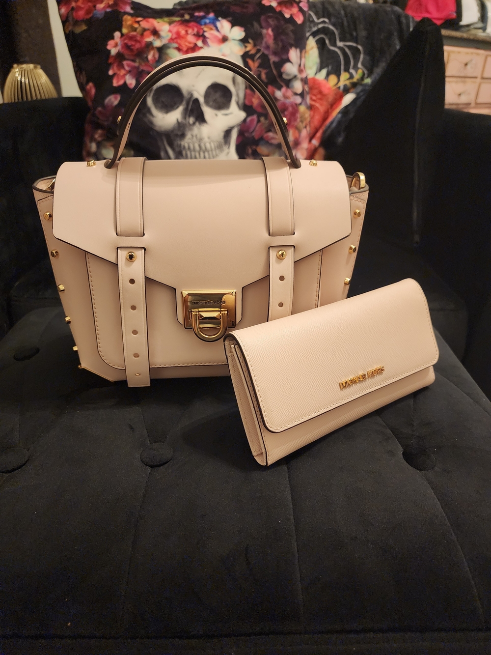 Michael Kors Manhatten Pale Pink Structured Satchel Purse with Matching Wallet